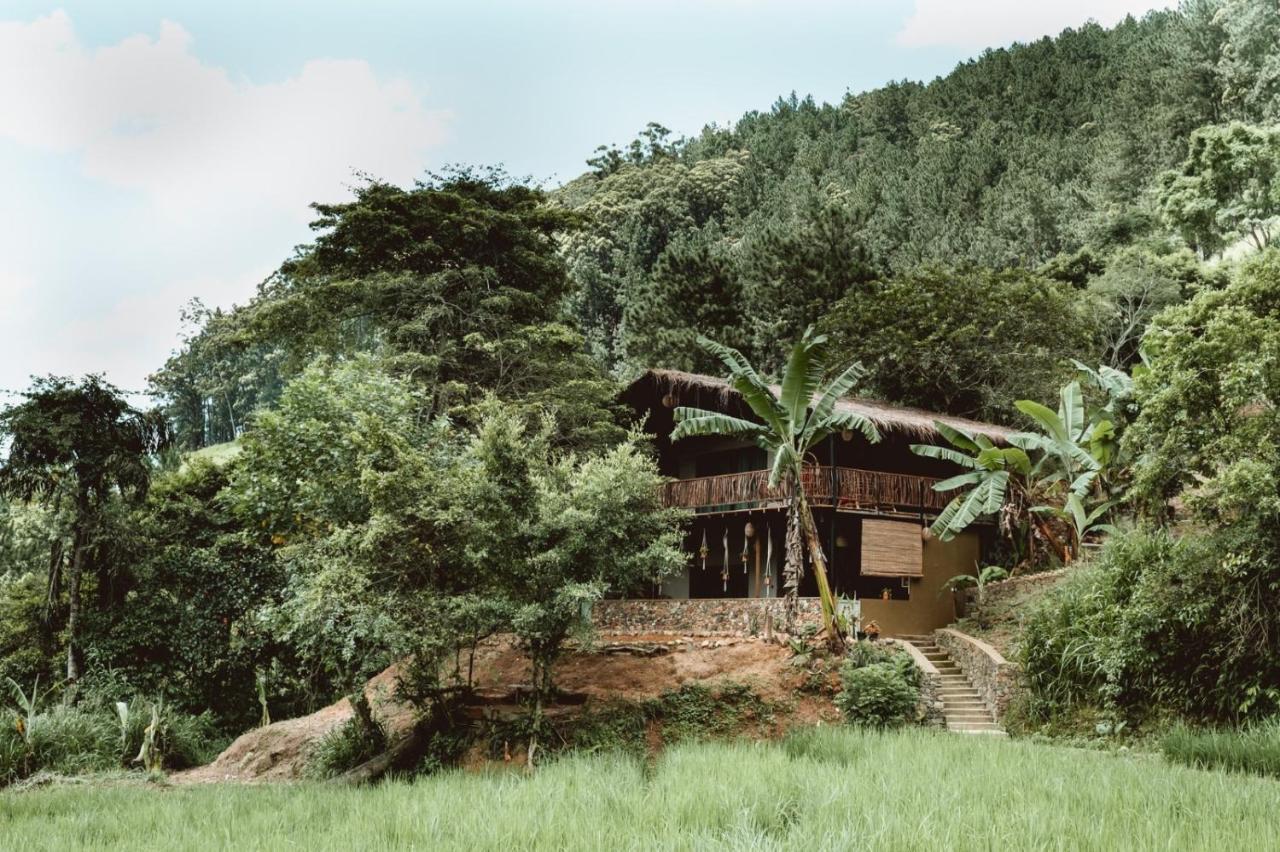 Arawe Retreat Villa Ella Exterior photo