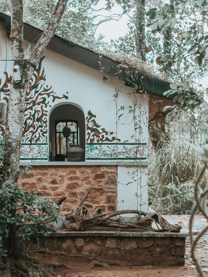 Arawe Retreat Villa Ella Exterior photo